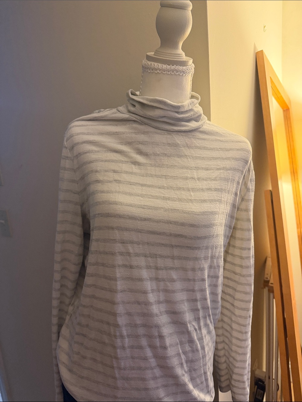 Banana Republic Light Gray & White Striped Turtleneck Sweater